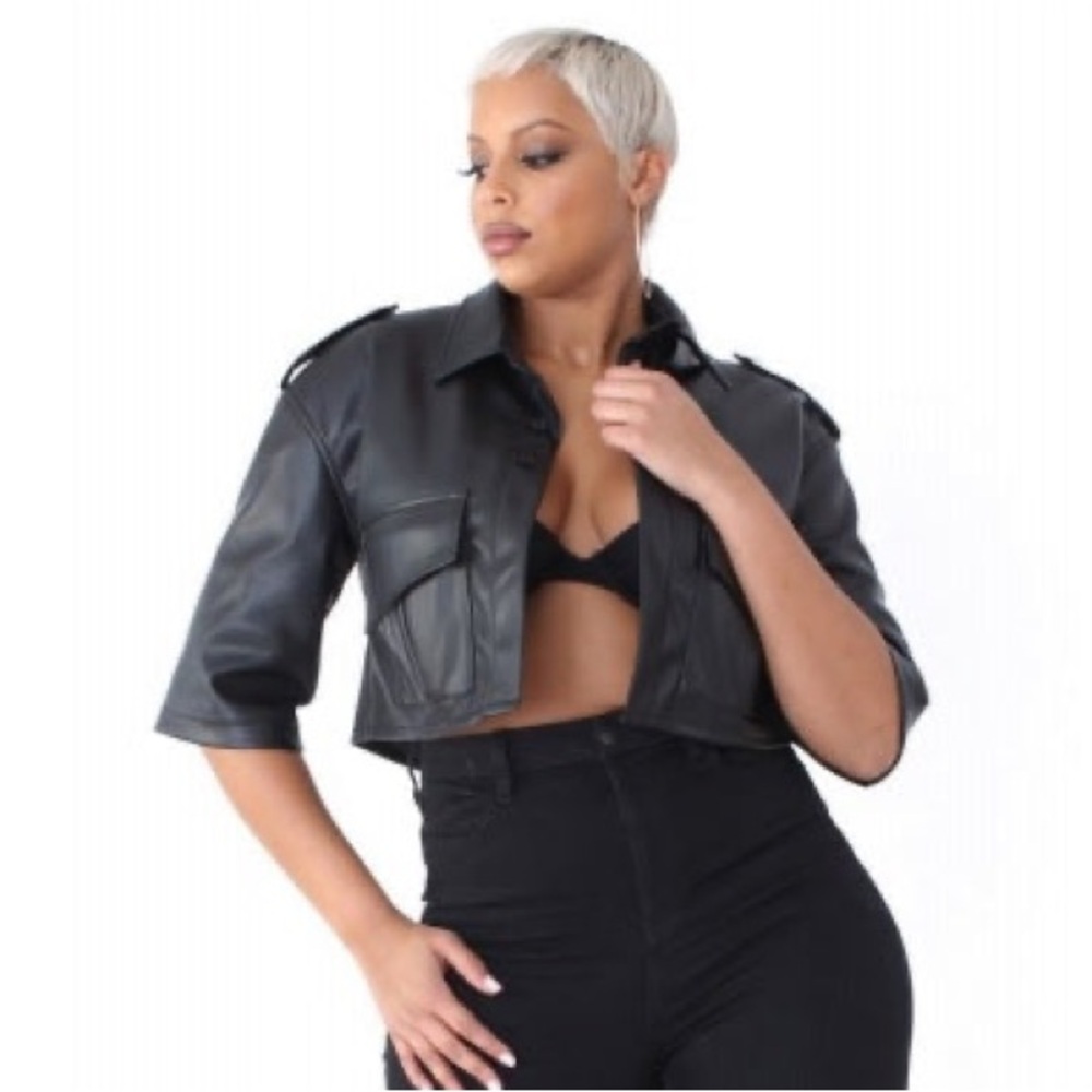 Chic Black Leather Jacket